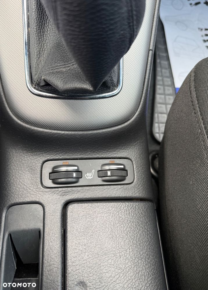 Toyota Avensis 1.8 VVT-i Combi - 26