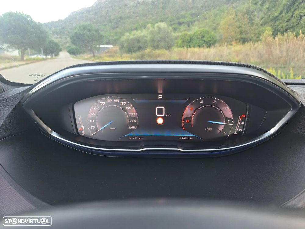 Peugeot 5008 1.5 BlueHDi Active Pack EAT8 - 18