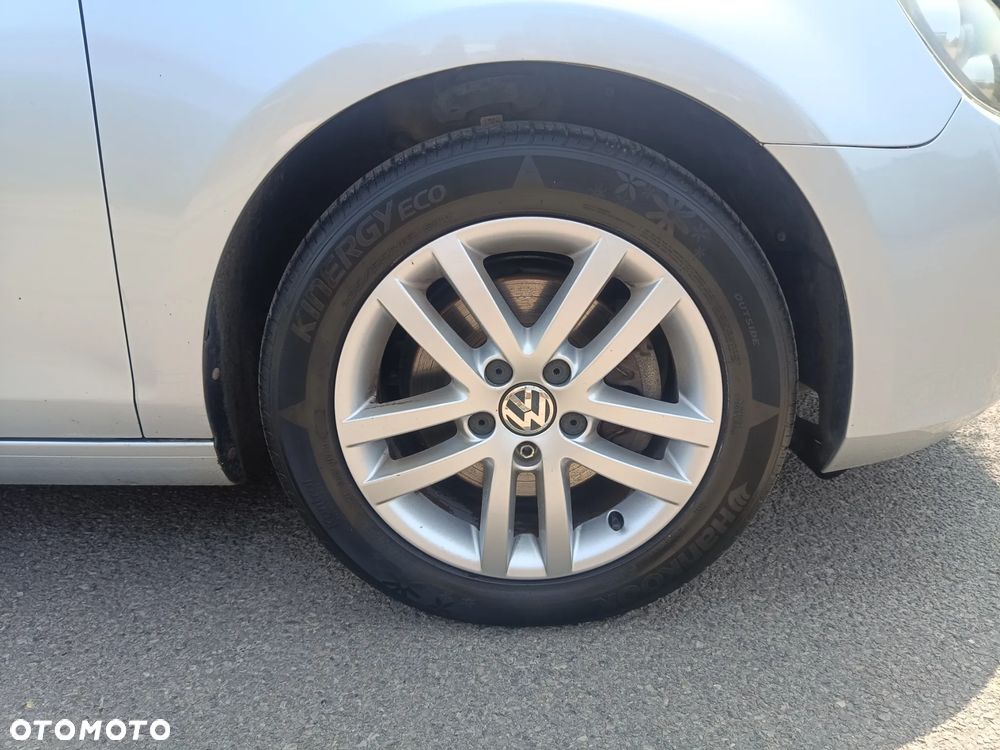 Volkswagen Golf 2.0 TDI DPF Highline - 8