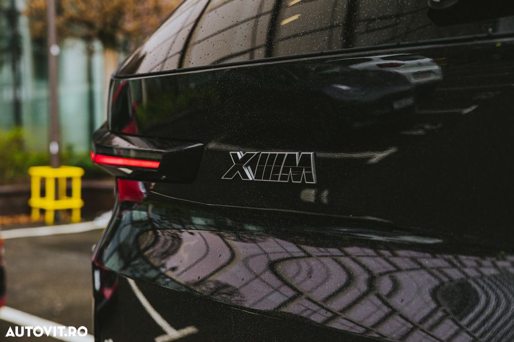 BMW XM 50e - 10