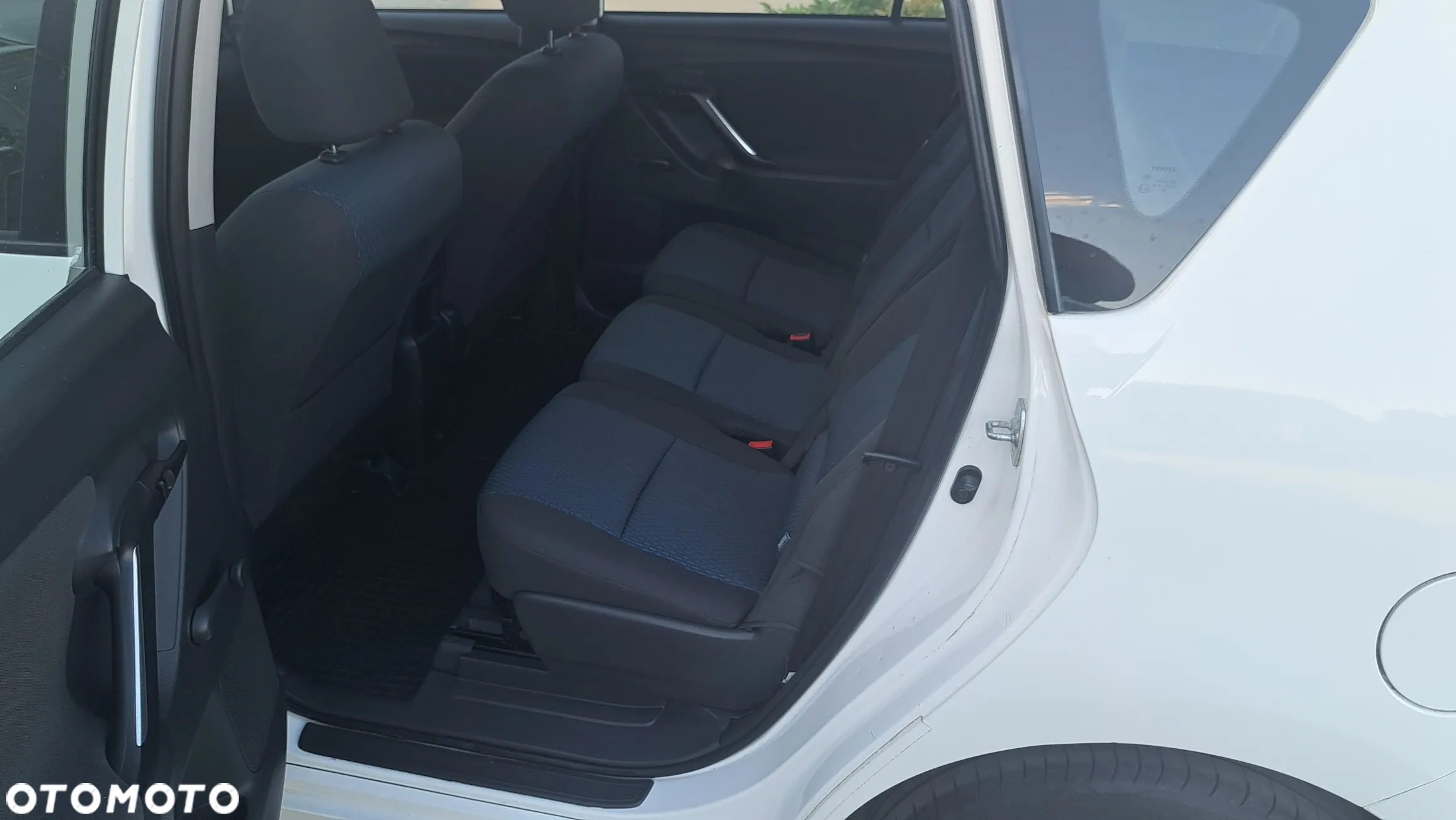 Toyota Verso 1.6 Active - 9