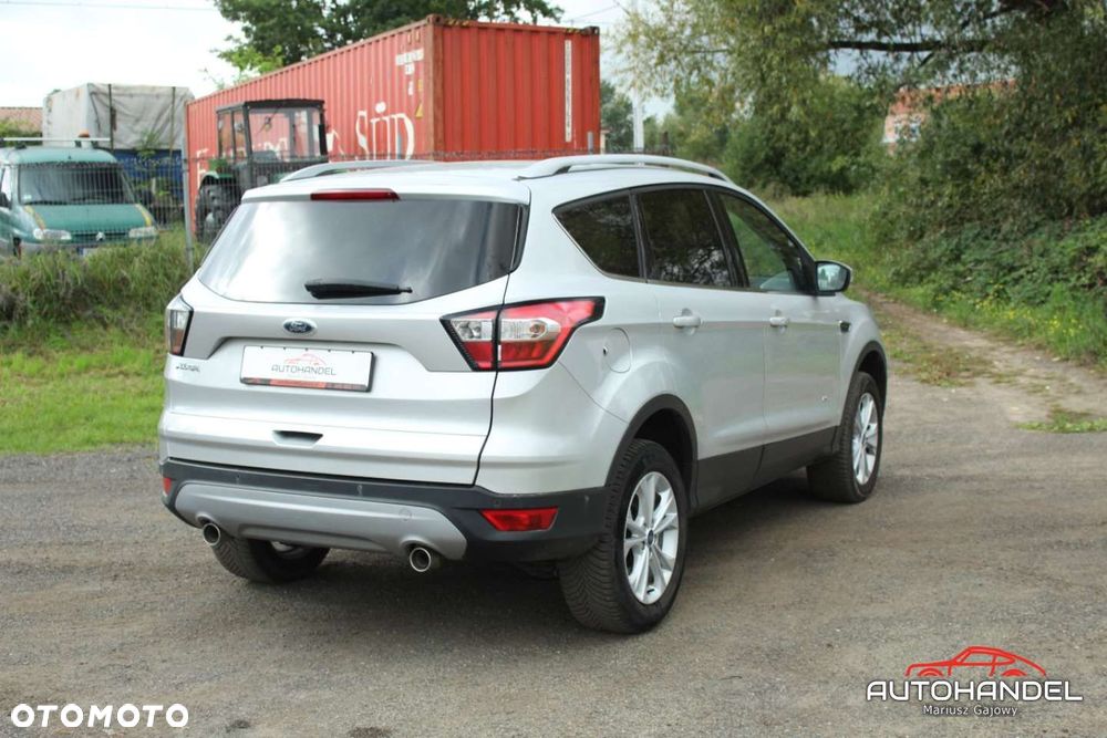 Ford Kuga - 6