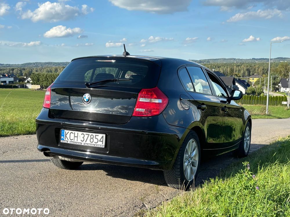 BMW Seria 1 118i - 6