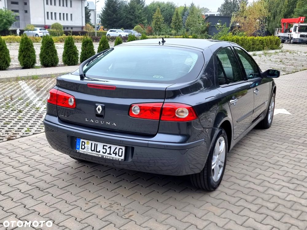 Renault Laguna - 25