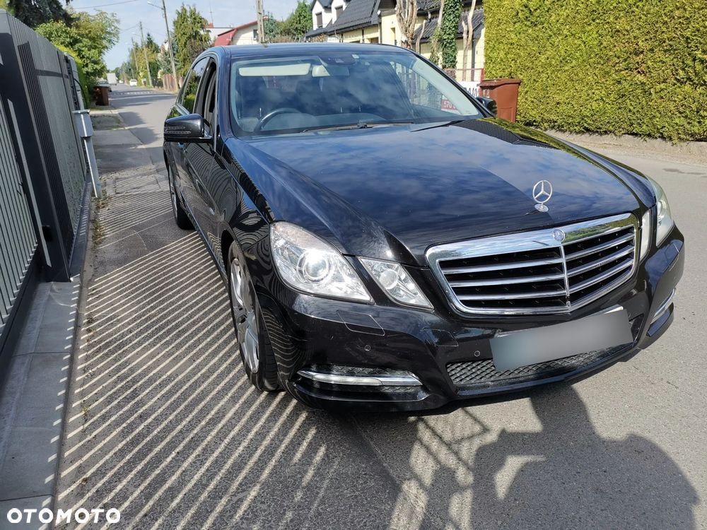 Mercedes-Benz Klasa E 250 CDI BlueEff Avantgarde - 7