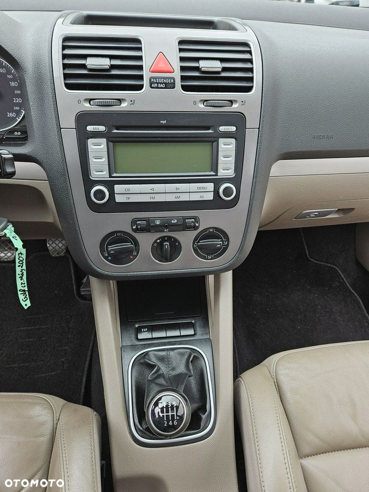 Volkswagen Golf - 13