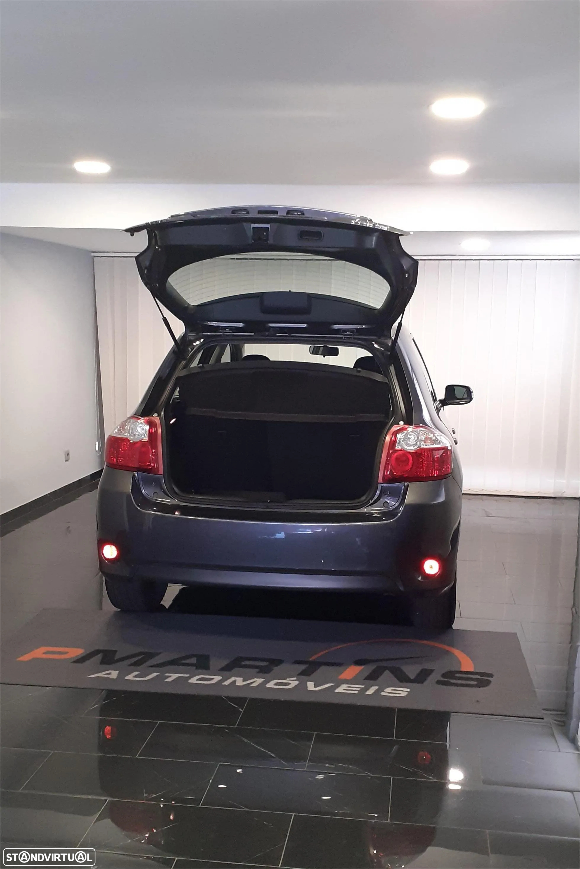 Toyota Auris 1.4 VVT-i AC - 4