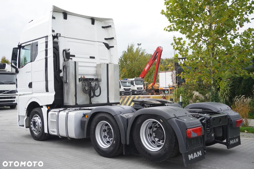 MAN TGX 28.510 6x2 / Kab. Sypialna / NOWE opony / DMC 65 t - 3
