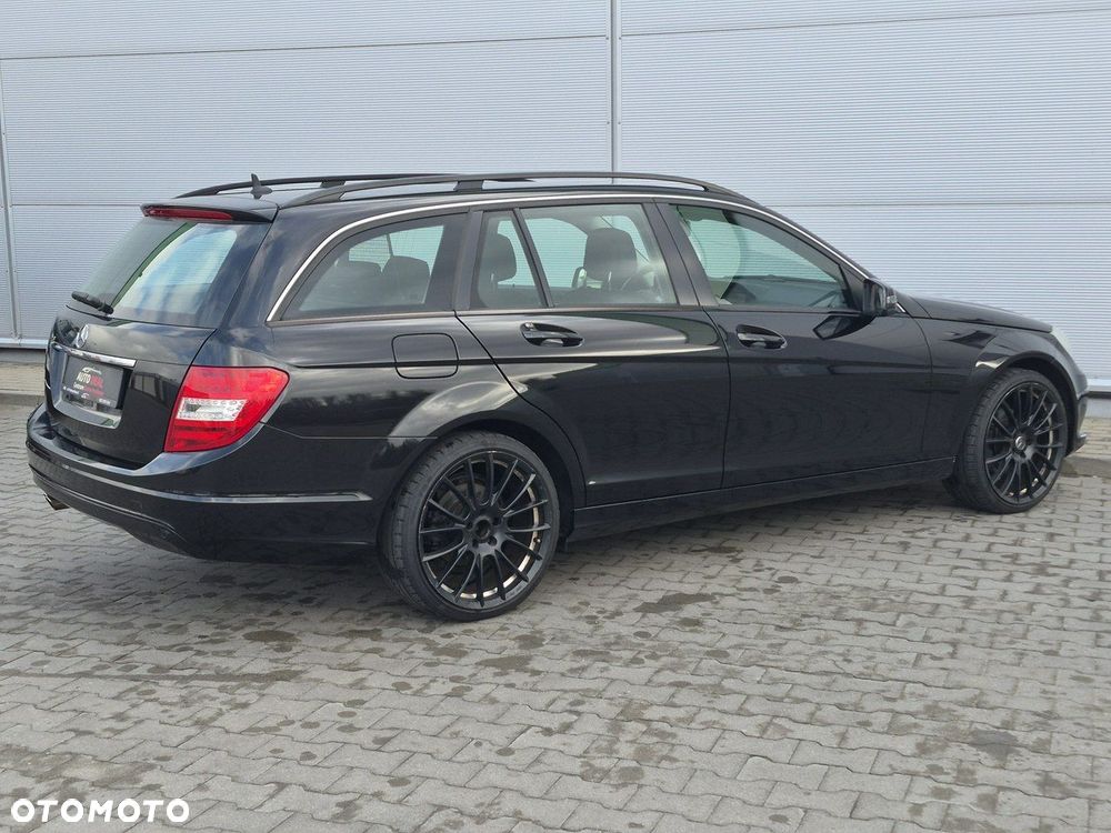 Mercedes-Benz Klasa C - 9