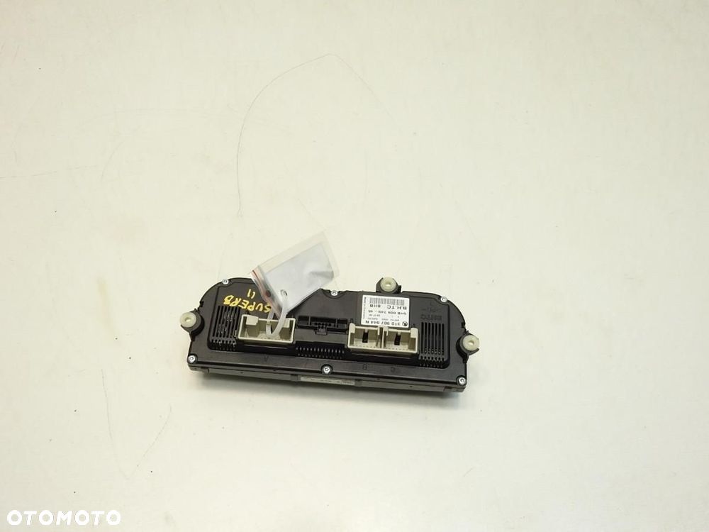PANEL KLIMATYZACJI SKODA SUPERB II 3T0907044N - 3