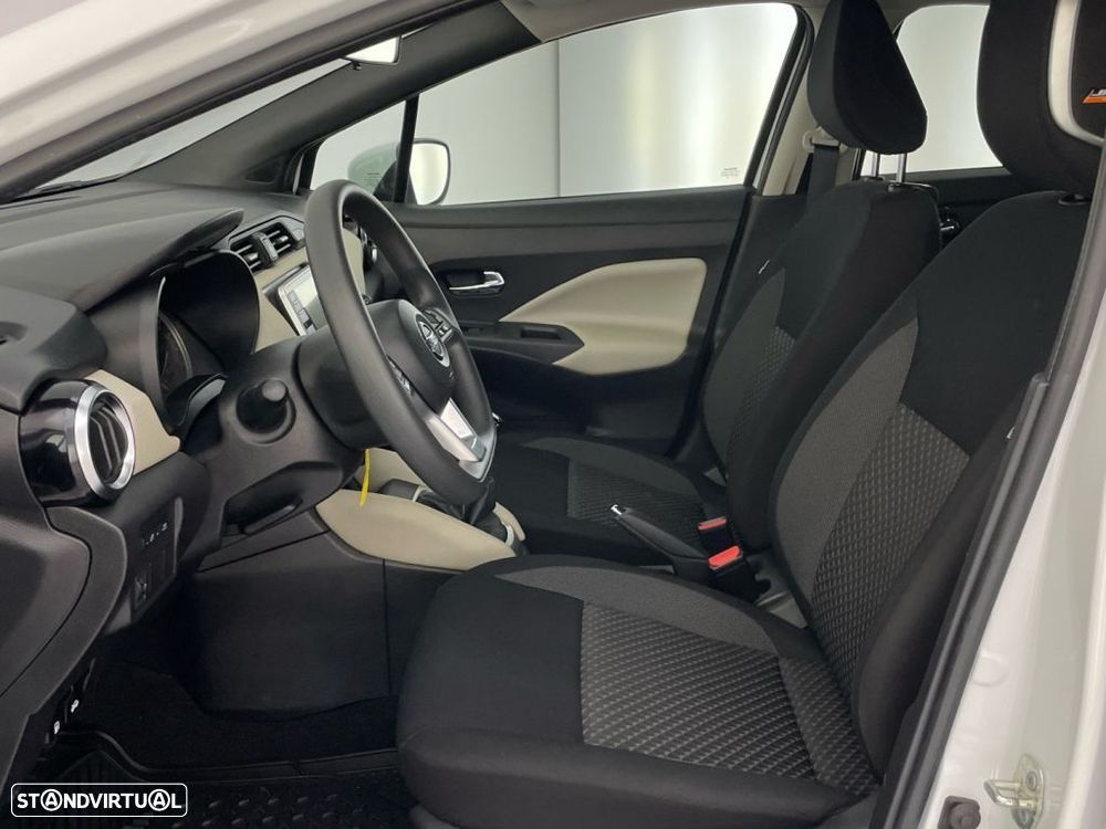 Nissan Micra 1.0 G Acenta - 11