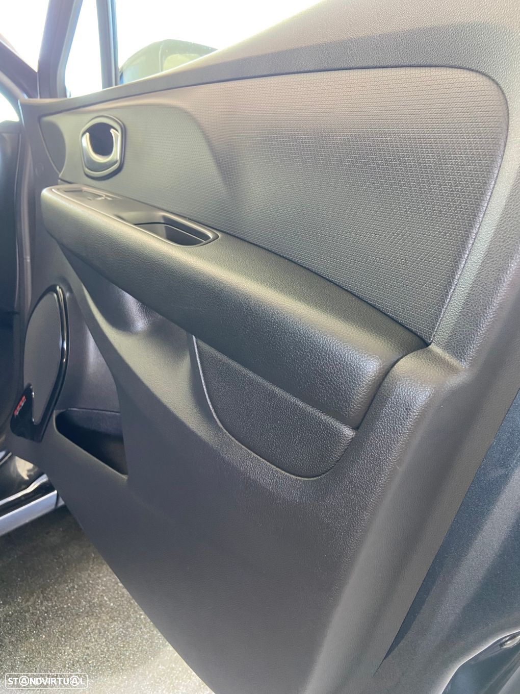 Renault Clio 0.9 TCe Limited - 20