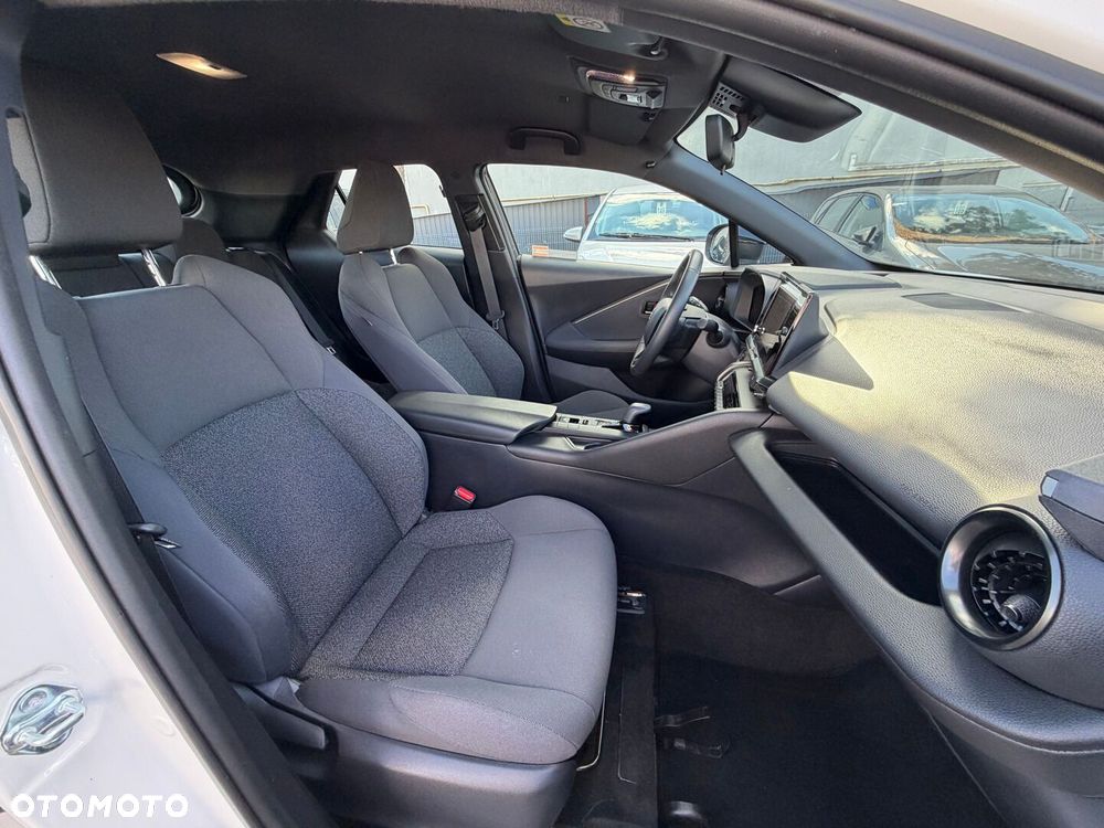 Toyota C-HR 1.8 Hybrid Comfort - 32