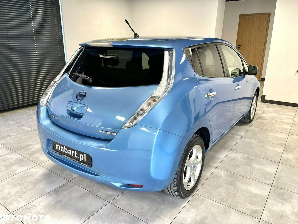 Nissan Leaf - 5