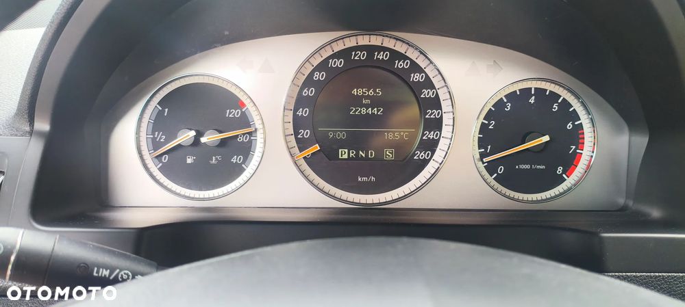 Mercedes-Benz Klasa C 280 7G-TRONIC Avantgarde - 21