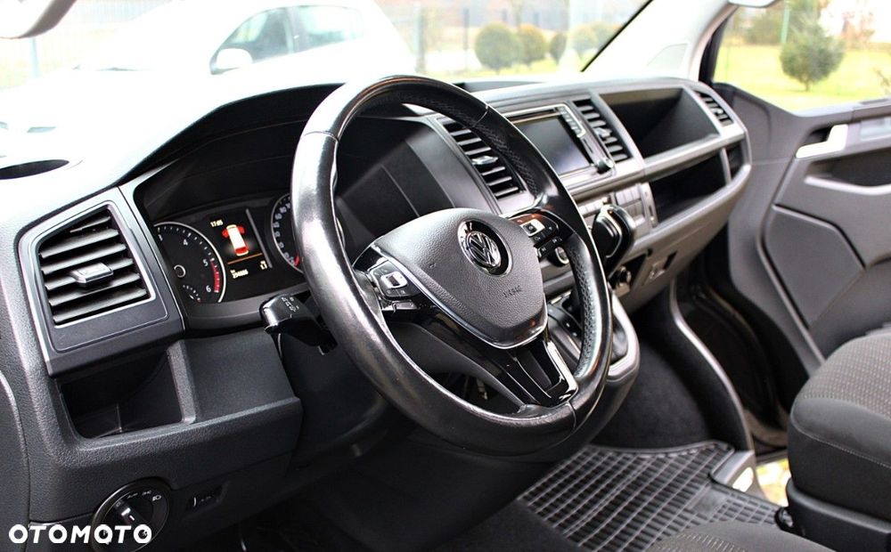 Volkswagen Transporter - 9