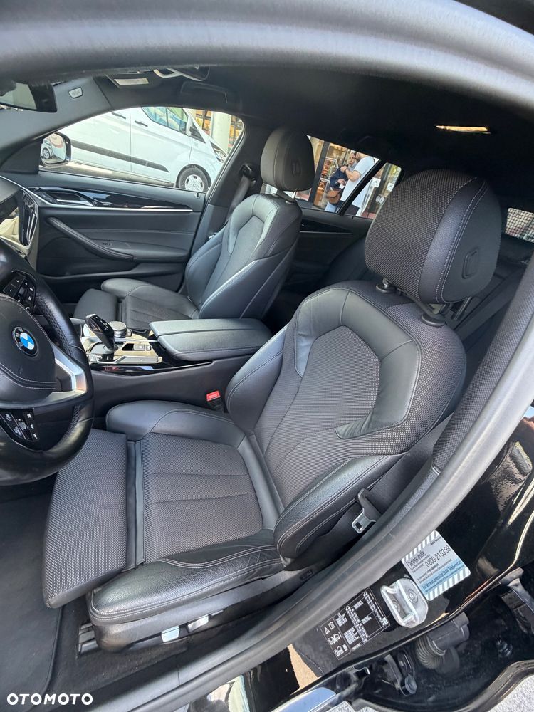 BMW Seria 5 520d xDrive MHEV Sport Line sport - 21