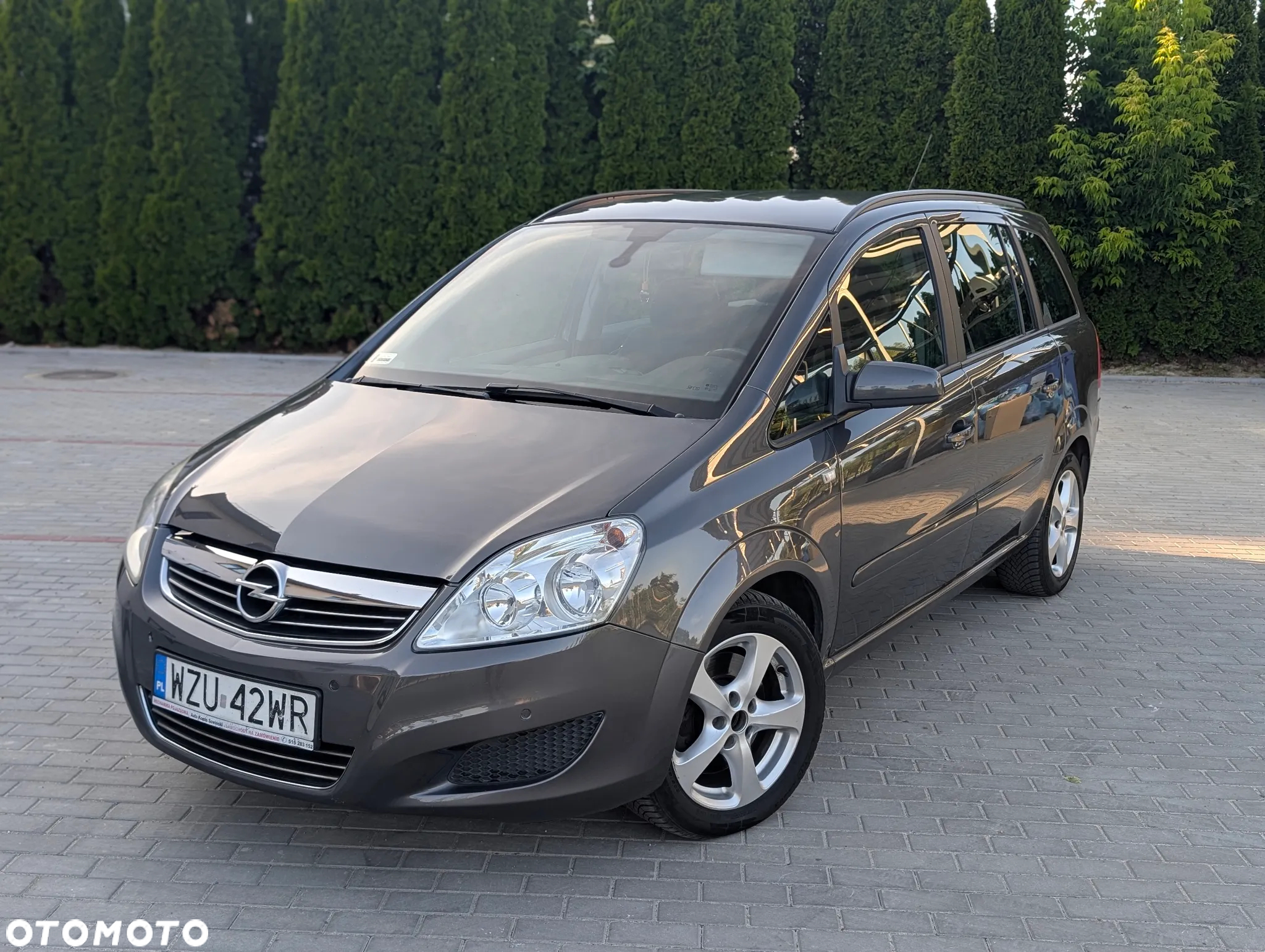 Opel Zafira 1.7 CDTI Cosmo - 2