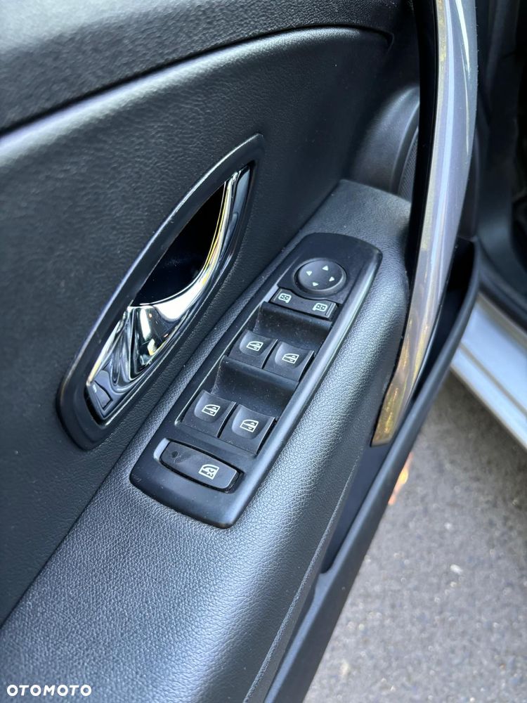 Renault Megane - 11