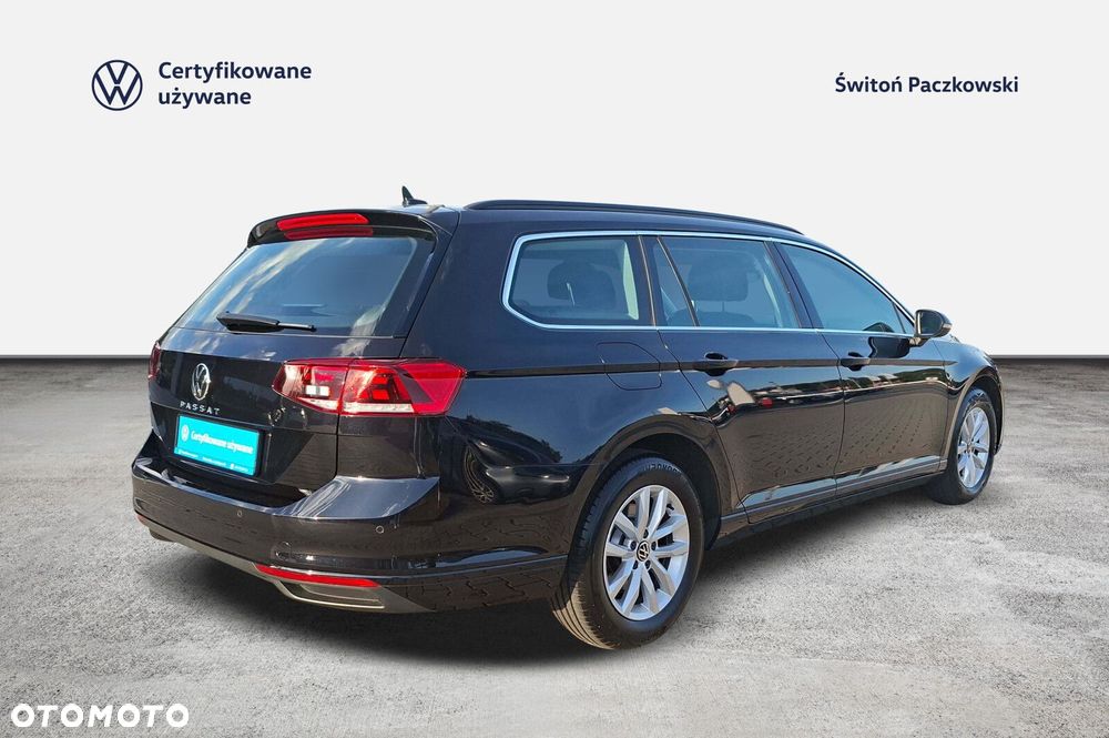 Volkswagen Passat - 5