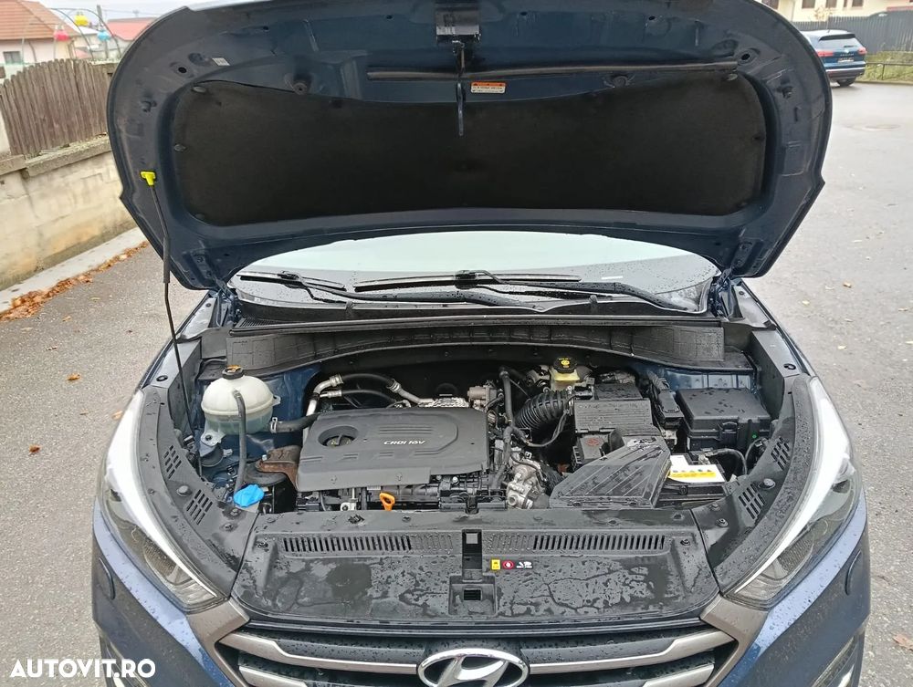 Hyundai Tucson blue 1.7 CRDi 2WD DCT Premium - 8