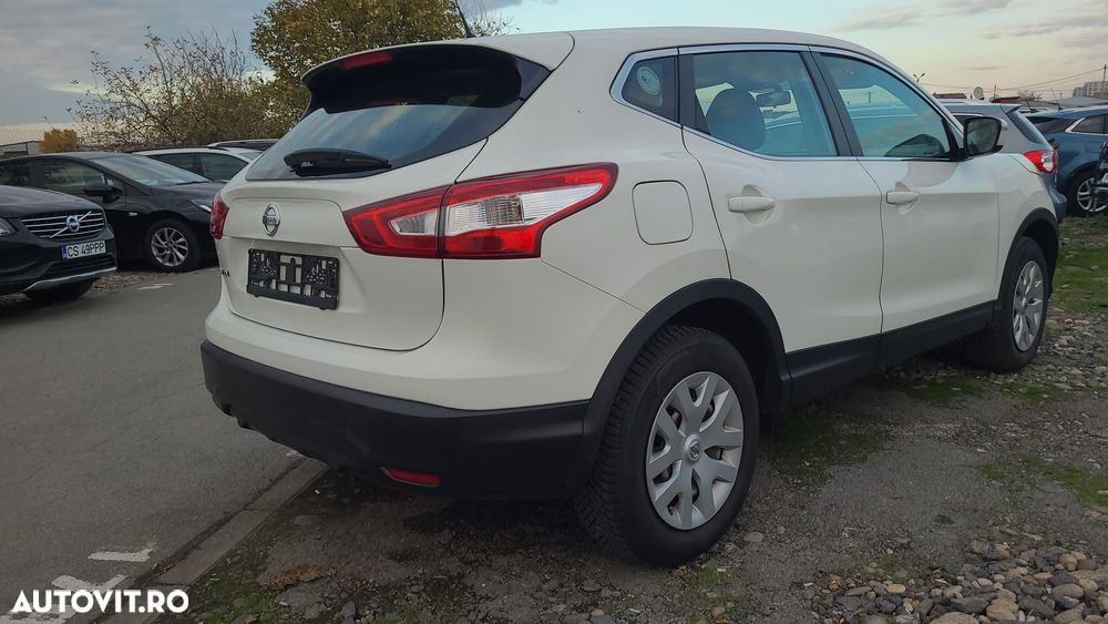 Nissan Qashqai - 4