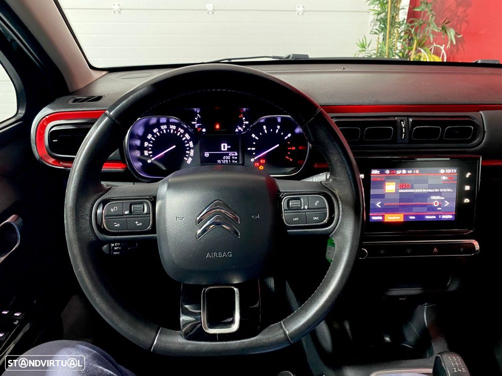 Citroën C3 1.2 PureTech Shine - 23