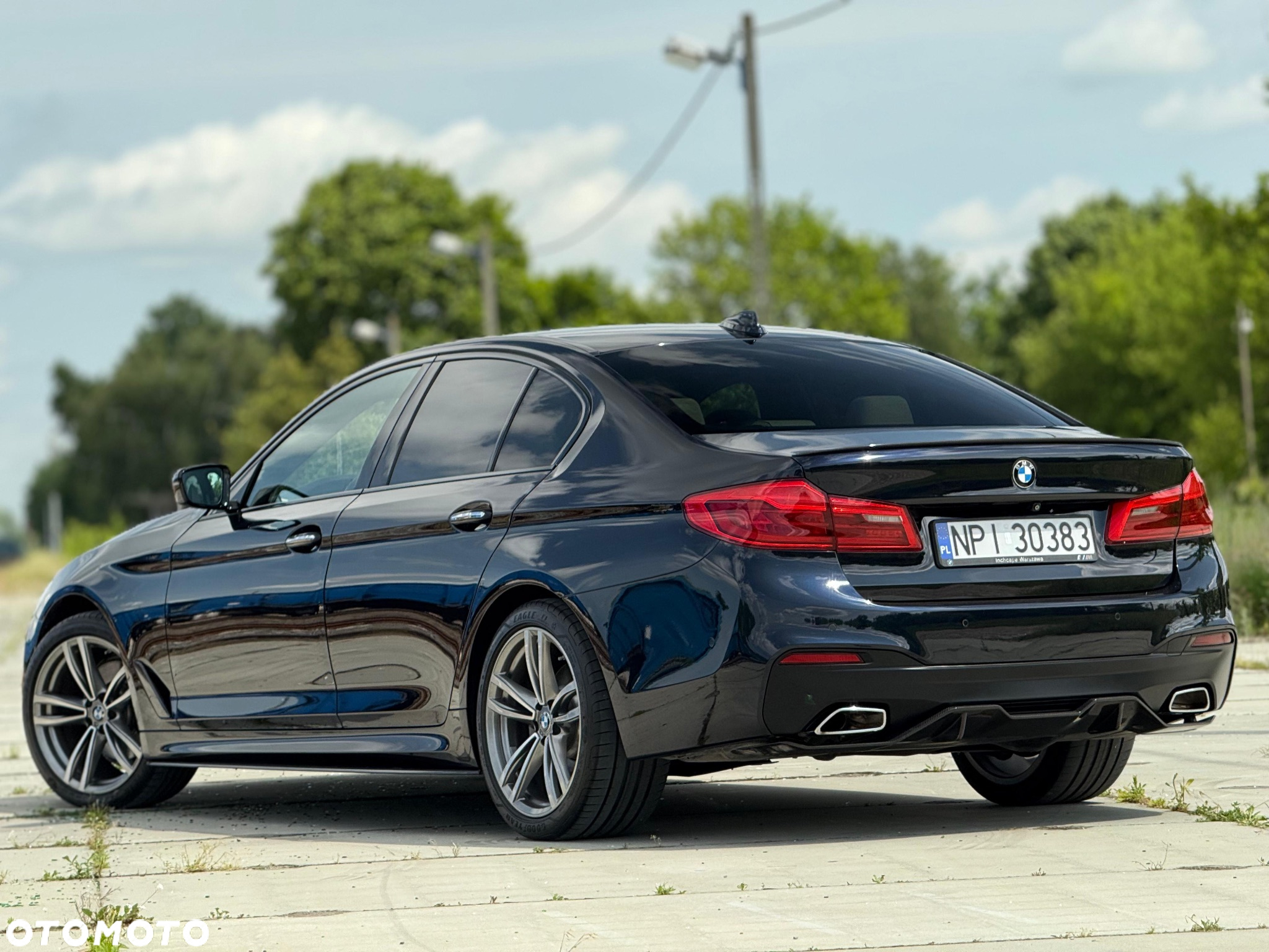 BMW Seria 5 520d xDrive M Sport sport - 21