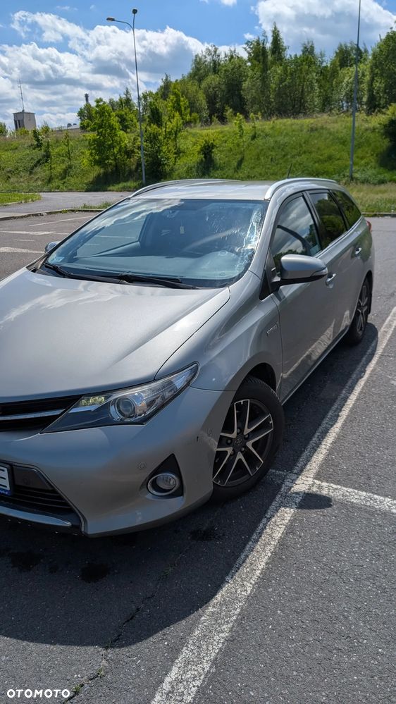 Toyota Auris - 1
