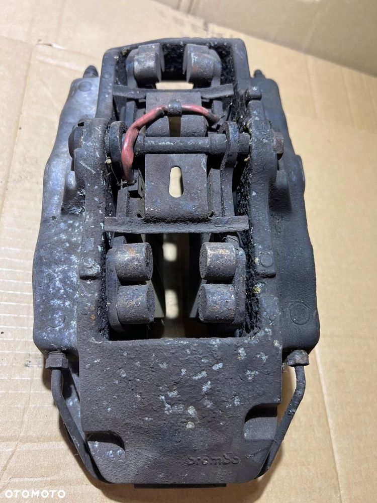 AUDI Q7 4L ZACISK HAMULCOWY PRAWY PRZÓD PRZEDNI BREMBO 6 TŁOCZKOWY 18ZR - 6