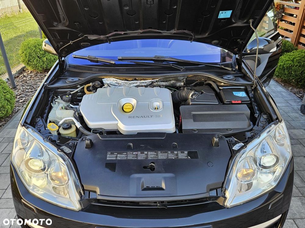 Renault Laguna 2.0T Initiale - 30