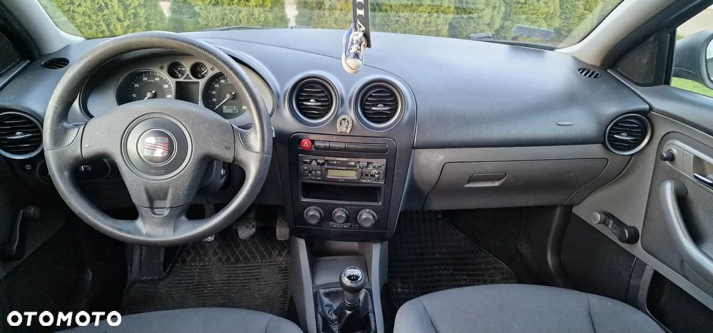 Seat Cordoba 1.4 16V Easy Life - 10