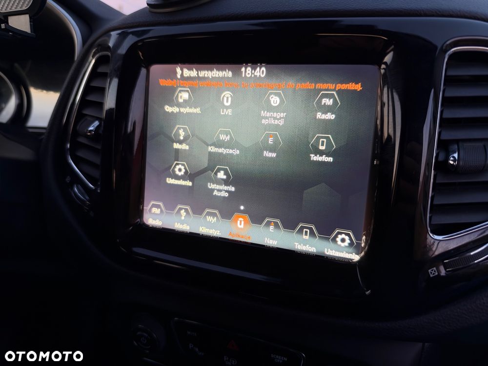 Jeep Compass 1.4 TMair Limited FWD S&S - 23