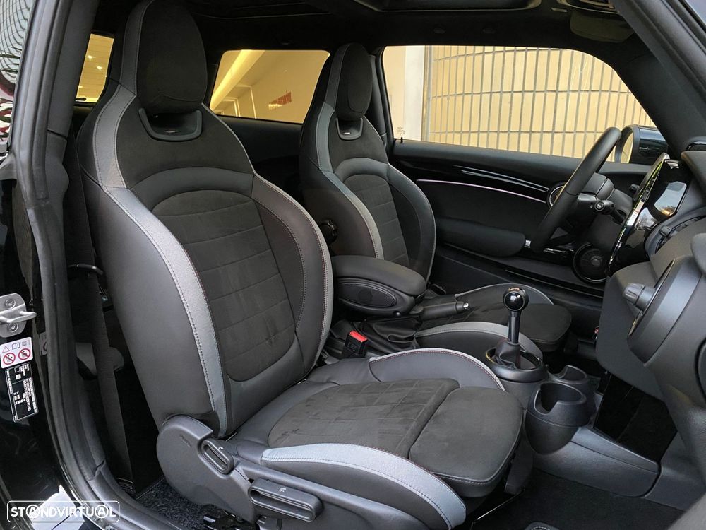 MINI 3 Portas John Cooper Works - 10