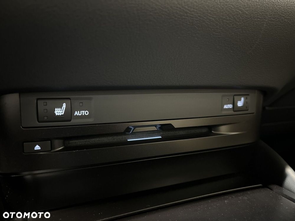 Lexus ES 300h Business Edition - 26