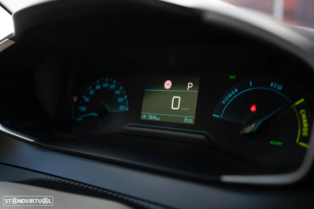 Peugeot e-208 - 25