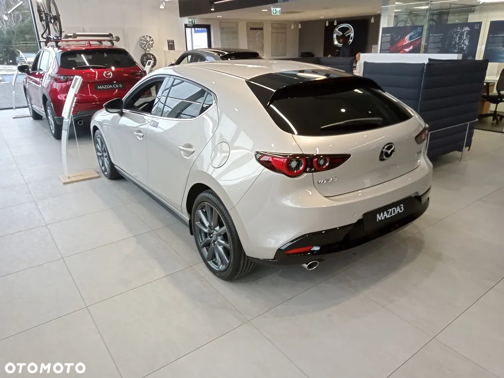 Mazda 3 2.0 mHEV Centre-Line - 4