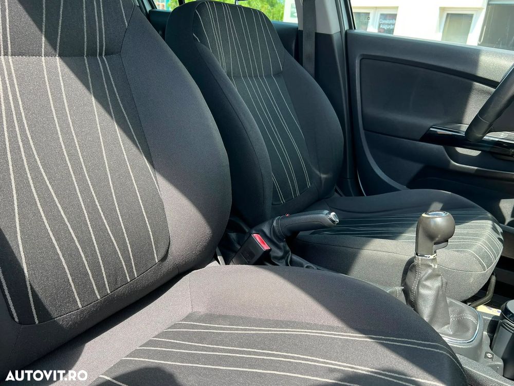 Opel Corsa 1.4 Cosmo - 27