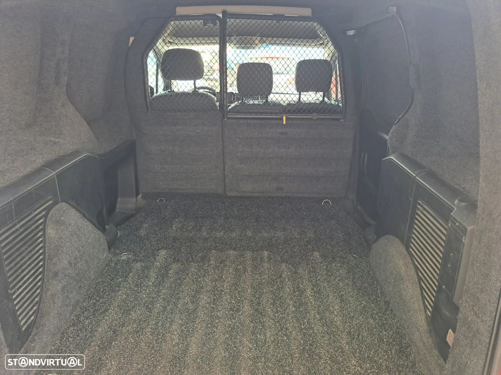Peugeot Partner 3 Lugares 1.6HDI - 4