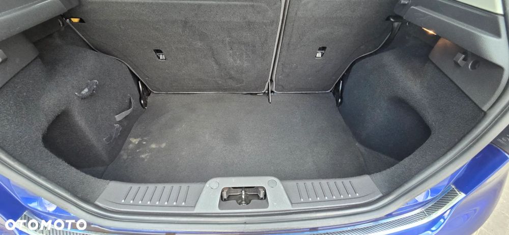 Ford Fiesta 1.0 Gold X EU6 - 31