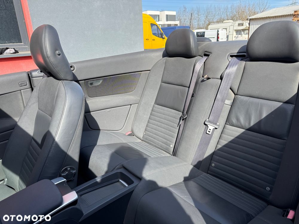 Volvo C70 D3 Momentum - 4