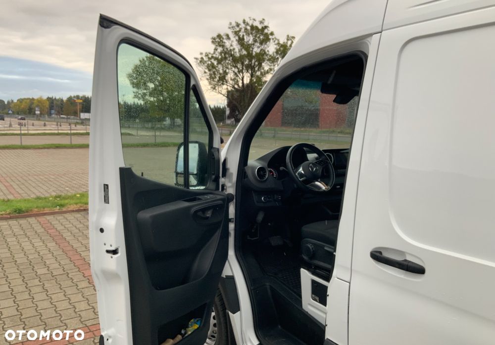 Mercedes-Benz Sprinter 315 - 22