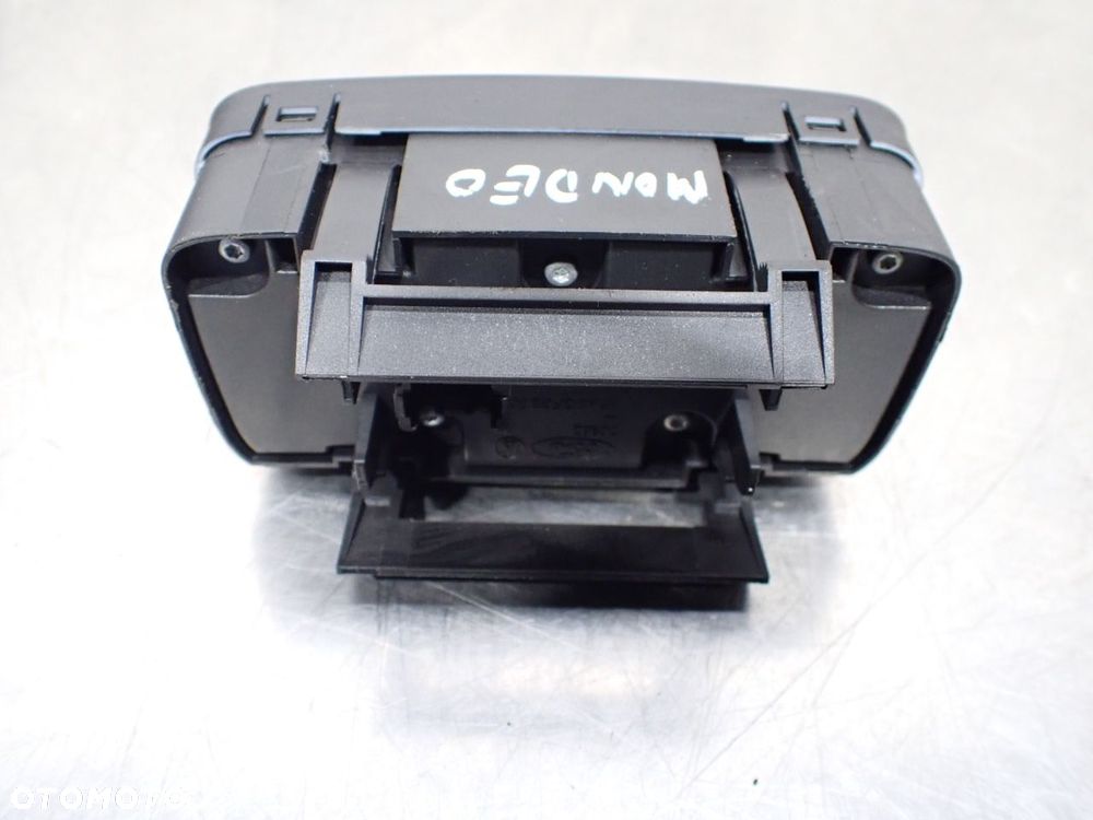 PRZEŁĄCZNIK ŚWIATEŁ FORD MONDEO MK4 2.0TDCI 6G9T-13A024-CE - 2