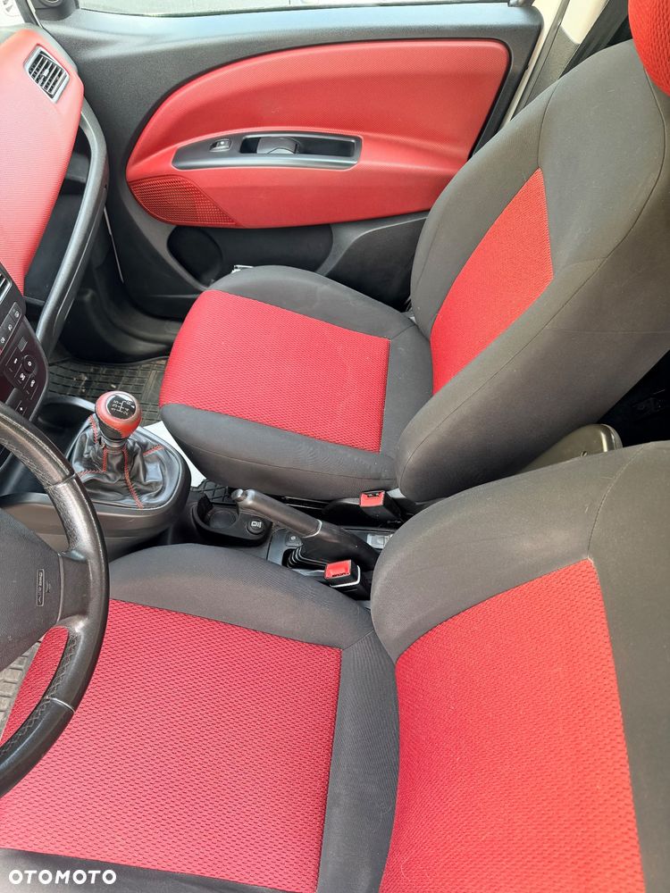 Fiat Doblo - 6