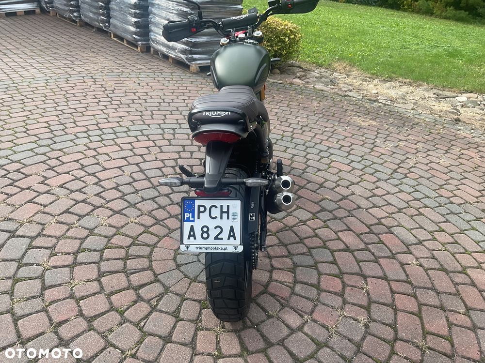 Triumph Scrambler - 2