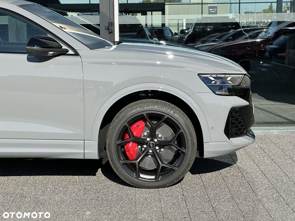 Audi RS Q8 - 6