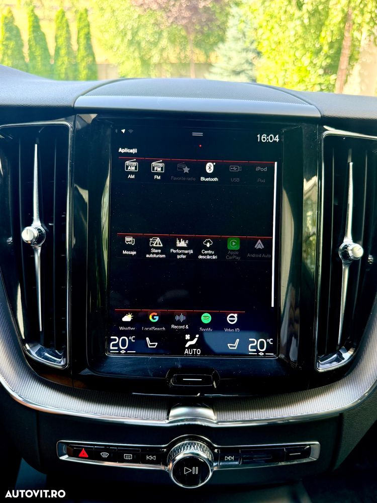 Volvo XC 60 D5 AWD R-Design - 16