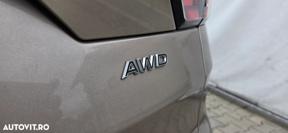 Ford Kuga 1.5 EcoBoost 4WD Aut. Trend - 11