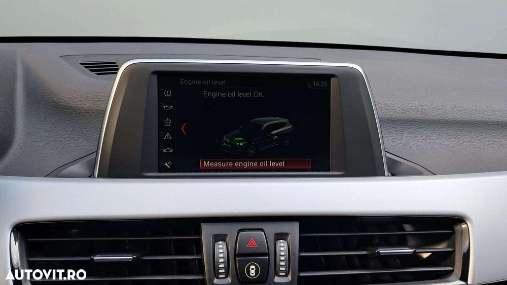 BMW X1 sDrive18d AT - 12