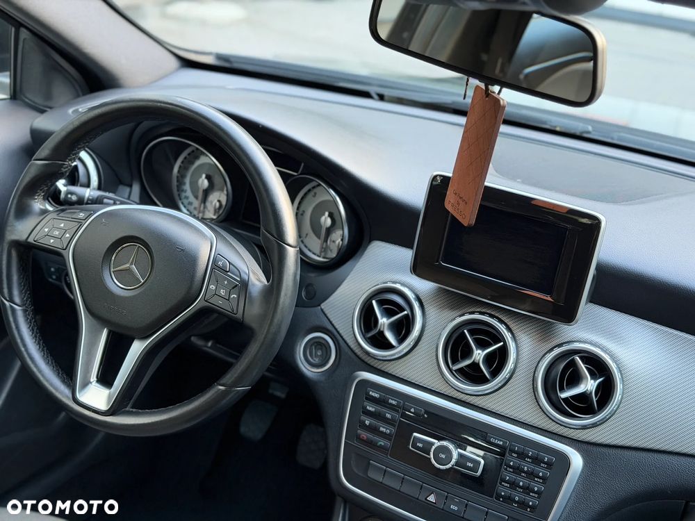 Mercedes-Benz GLA 200 CDI Edition 1 - 32